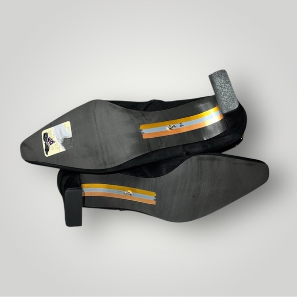 🌻NEW w/tag Sam Edelman Saige Black Suede Ankle Bootie Pointed Toe Heel Size 7.5 - Picture 10 of 11